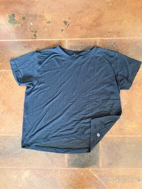 lululemon athletica Short Sleeve Performance Tee - Black